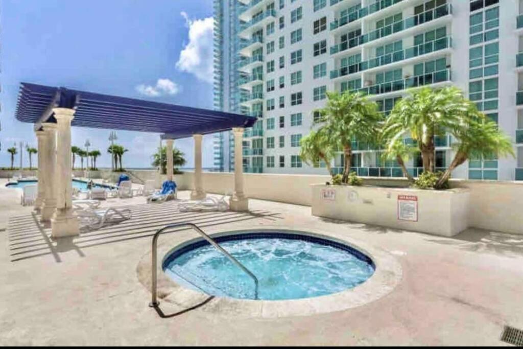 Apartmán Ocean View 35Th Floor, In The Heart Of Miami Exteriér fotografie