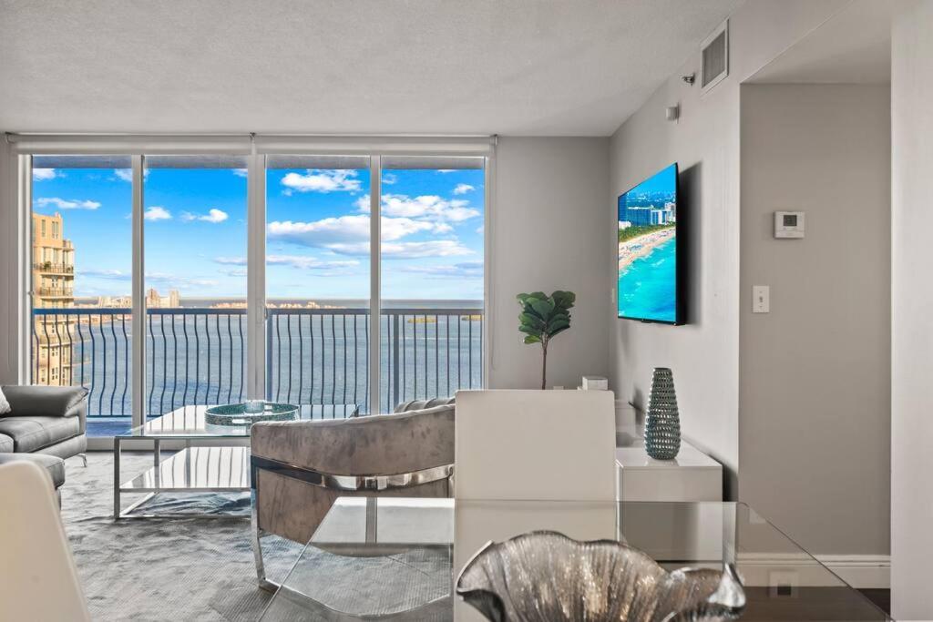 Apartmán Ocean View 35Th Floor, In The Heart Of Miami Exteriér fotografie